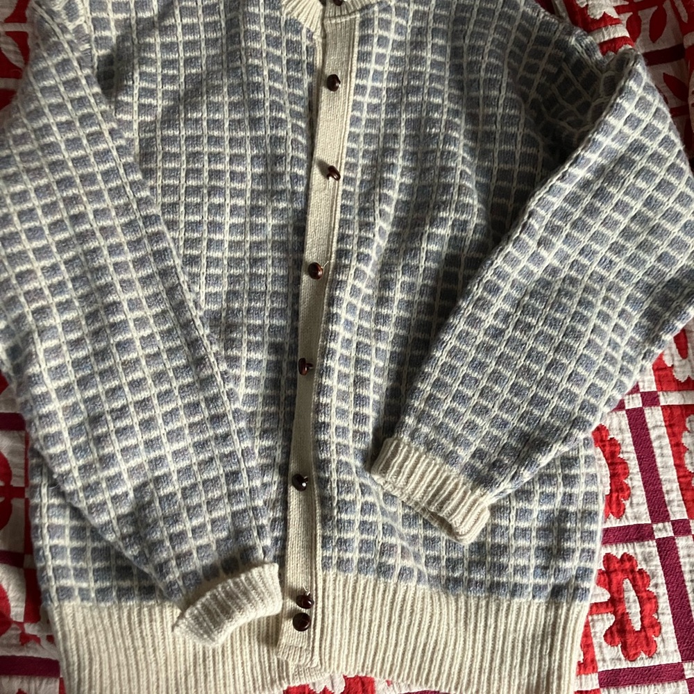 Vintage L.L. Bean l Blue and Cream Cardigan
